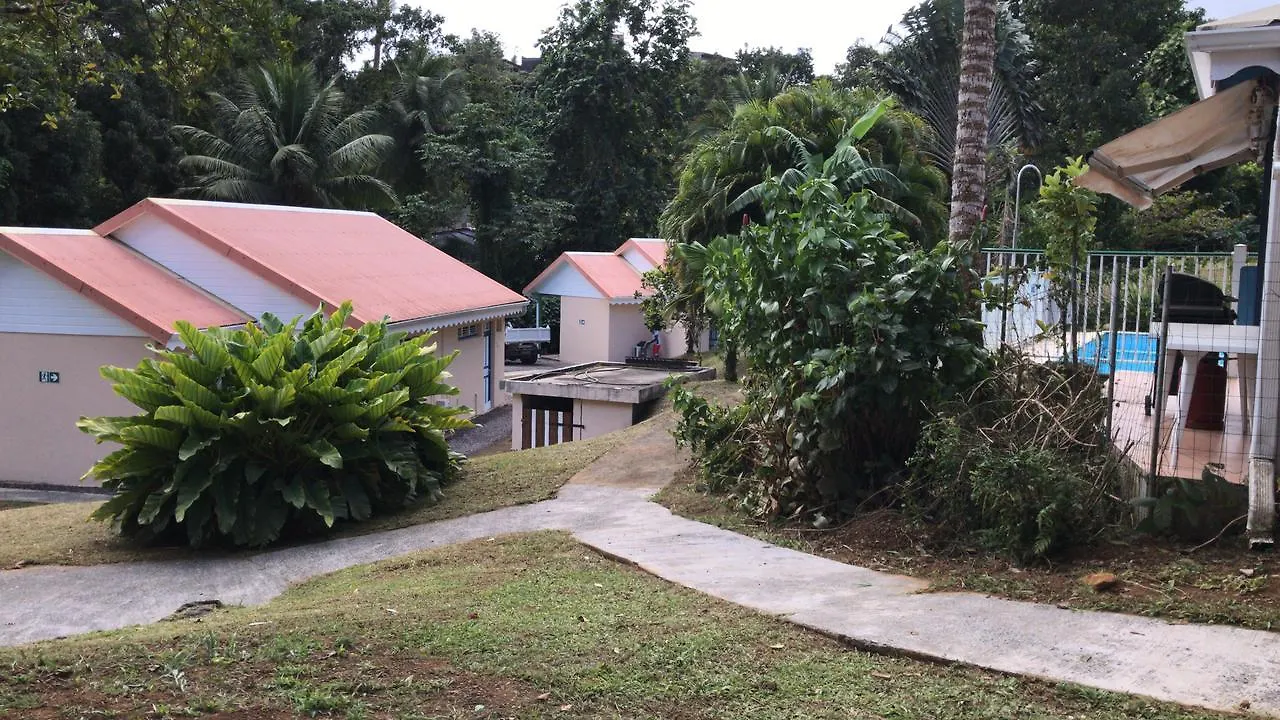 Bungalows Petite Tracee Hotel Gros-Morne Apartment